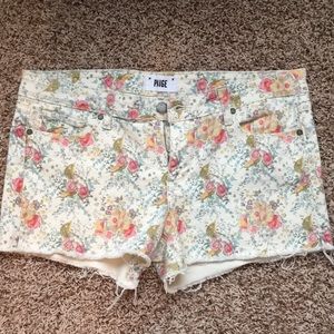 Paige floral denim shorts, size 32